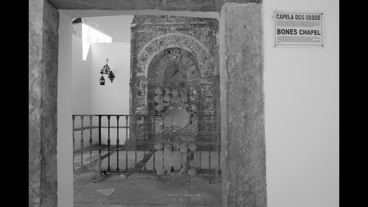 Entrance to the Capela dos Ossos bone chapel in Faro